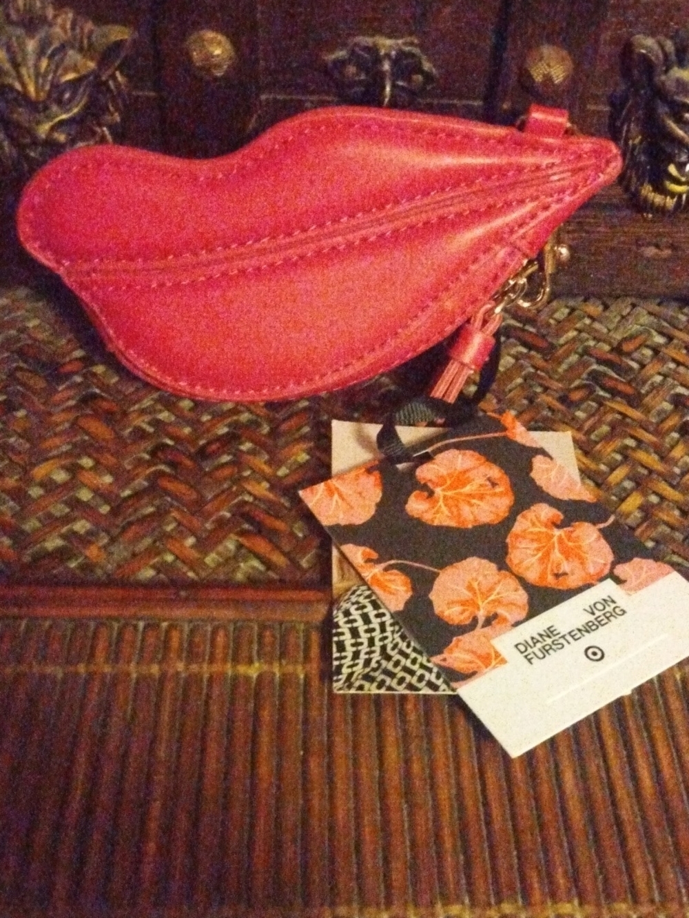 Diane Von Furstenberg Lip-Shaped Coin & Card Holder in Bright Pink